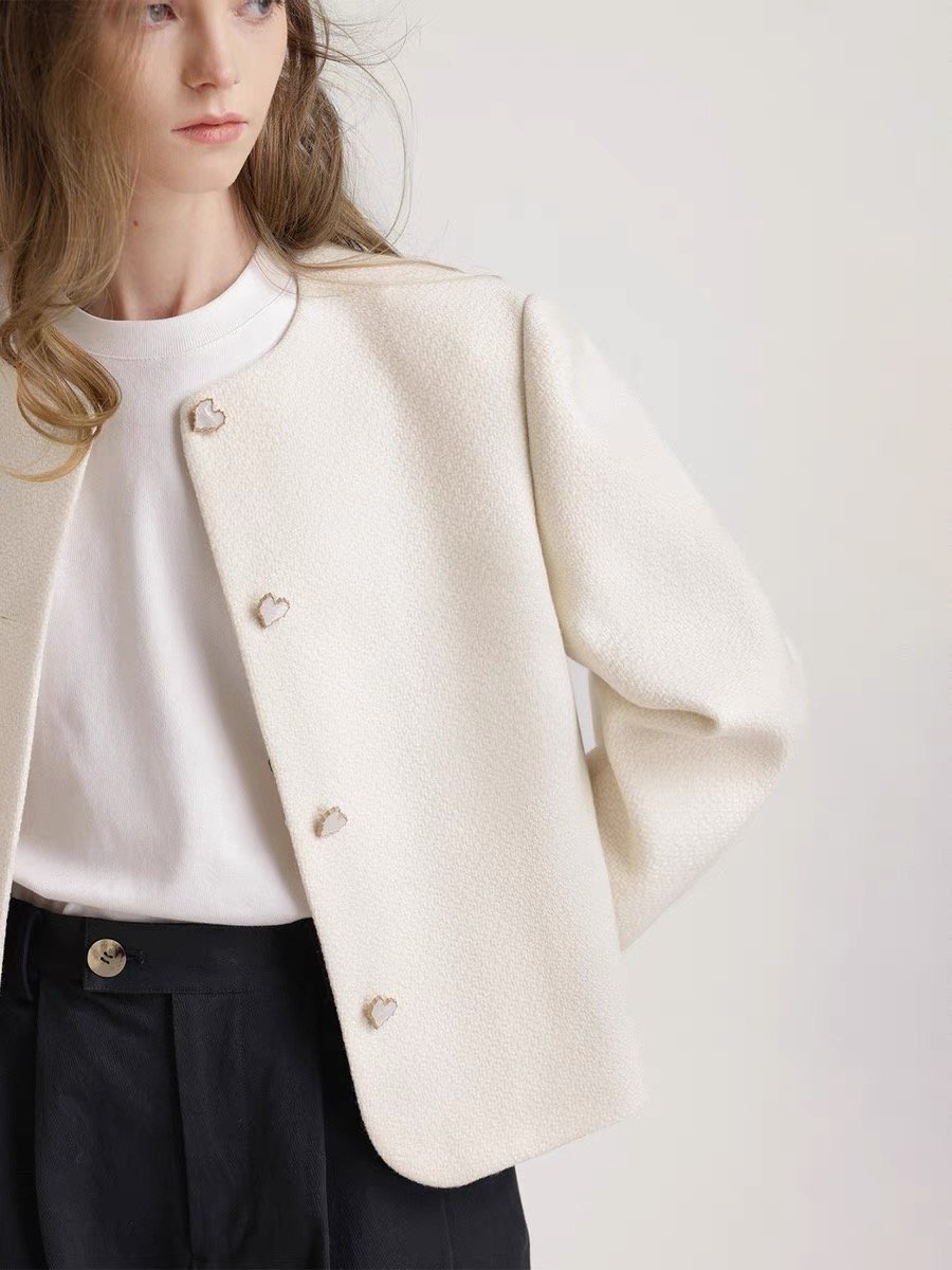 Unique Minimalist Heart-Shaped Button Blazer - Image 3