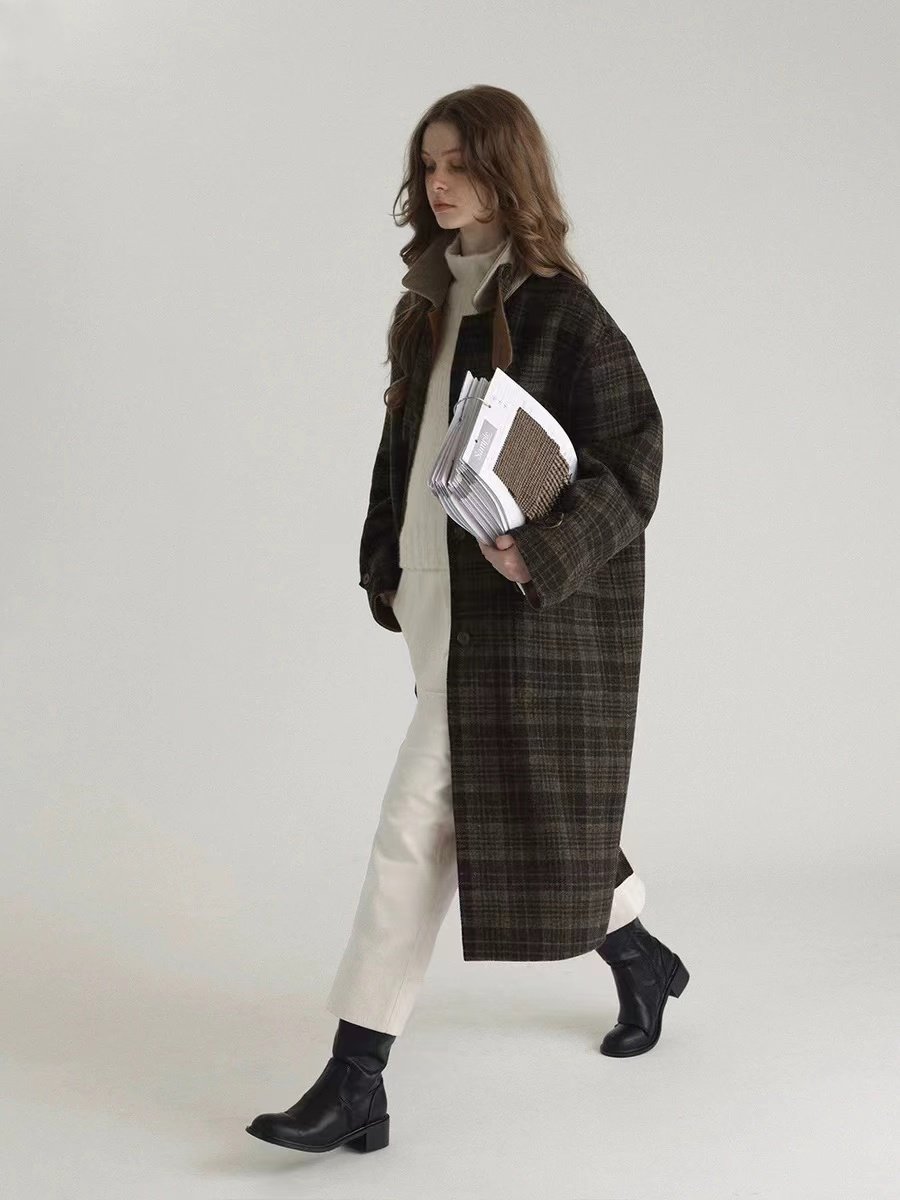 Vintage Wool Coat with Notched Lapel