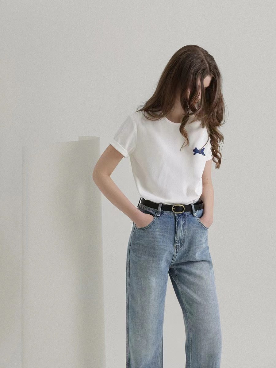 Embroidered Women's Summer Round Neck T-shirt - Image 4