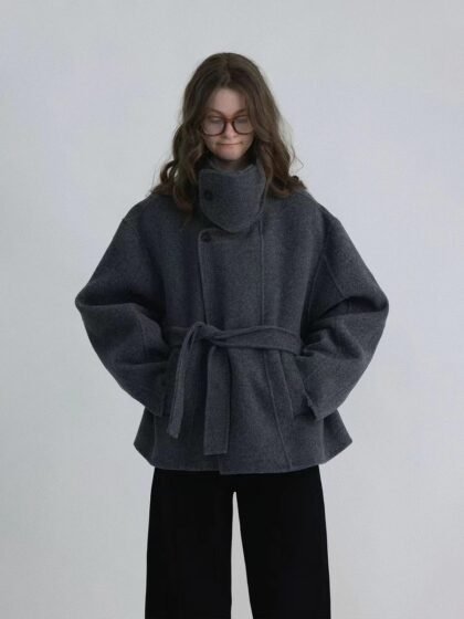 High-Neck Vintage Coat with Oversized Lapel Short Jacket