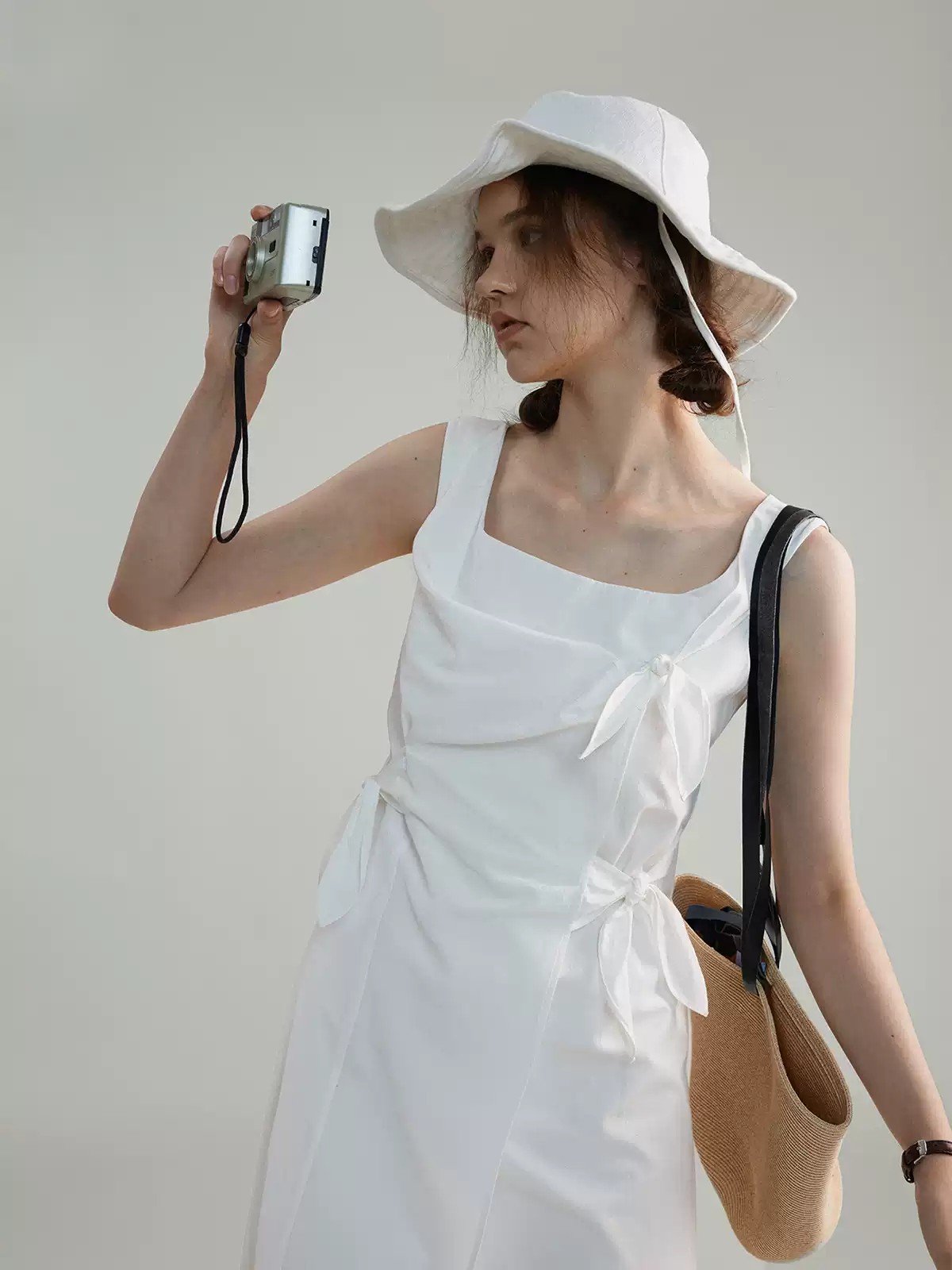 Vintage Square Neck Waist-Cinching Dress - Image 3