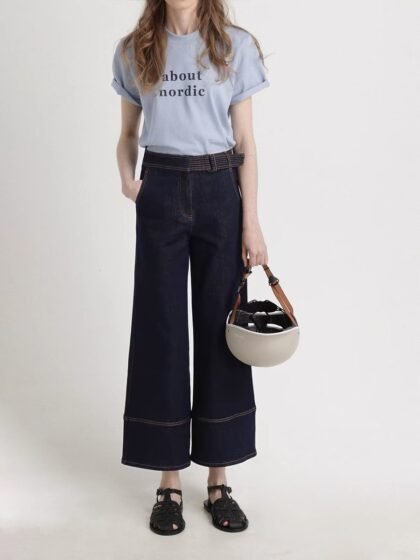 High-Waisted Flared Straight-Leg Jeans