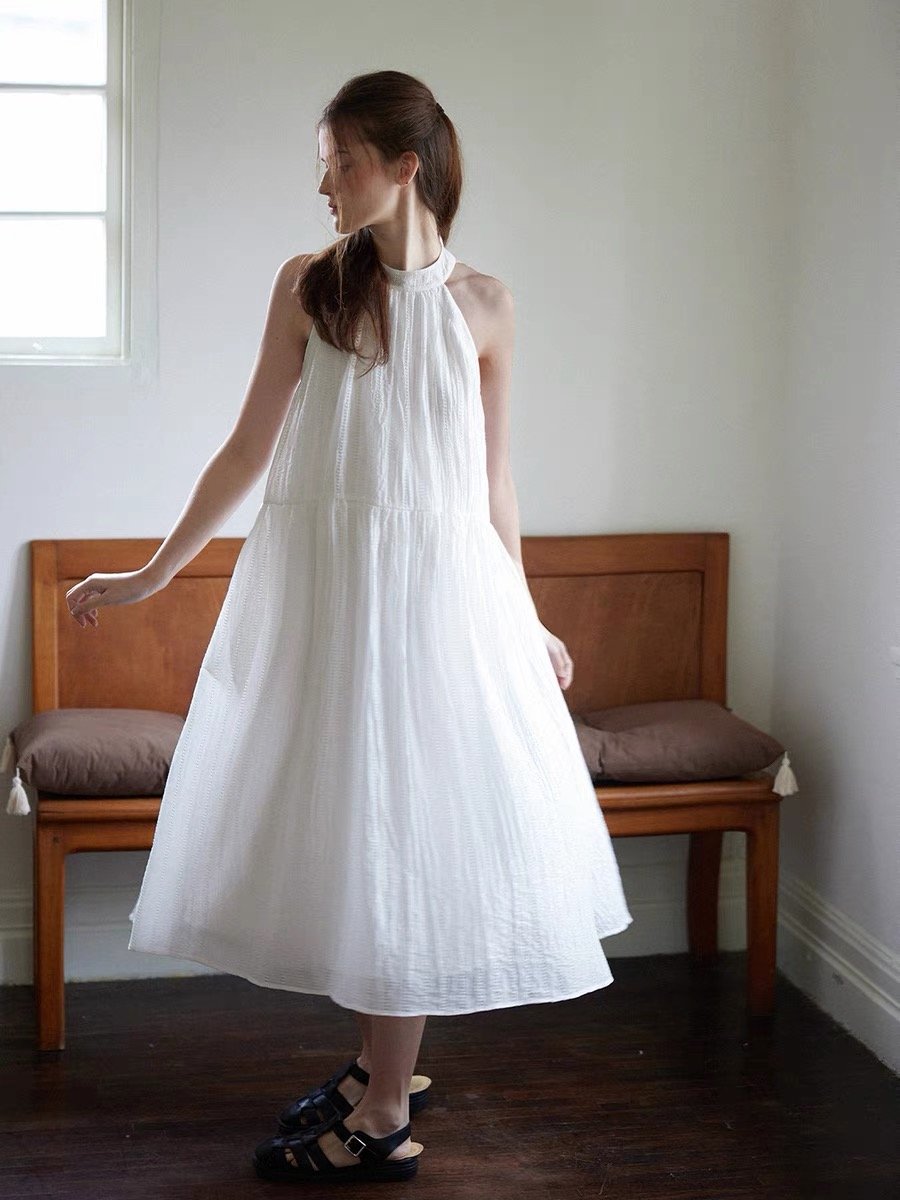 Gentle Halter Neck Swing Dress - Image 3